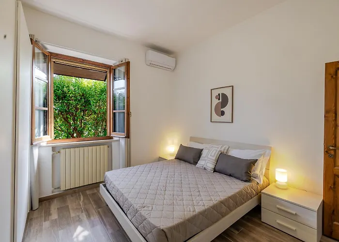 Deluxe ヴィラ カスティリオーネ・デル・ラーゴ