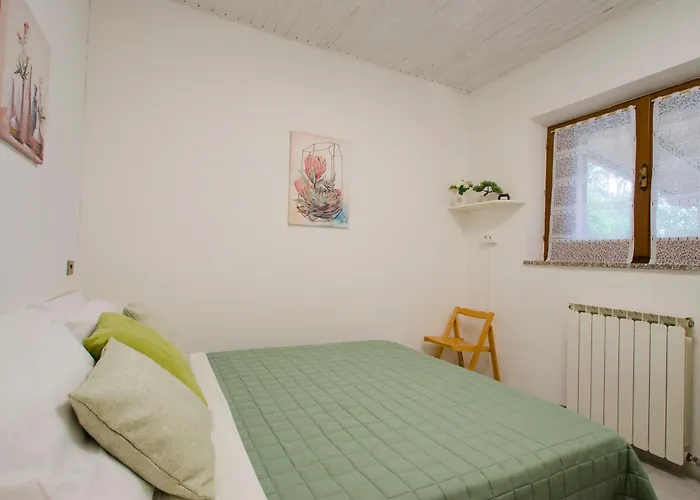 Deluxe * カスティリオーネ・デル・ラーゴ