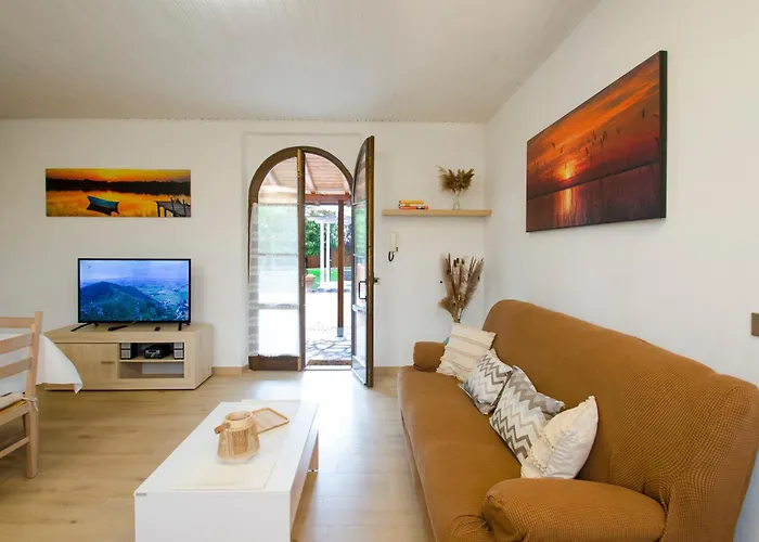 ヴィラ Deluxe カスティリオーネ・デル・ラーゴ